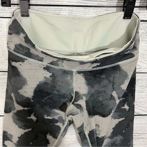 Lululemon Wunder Under Pant Floral Platoon Print Size 6