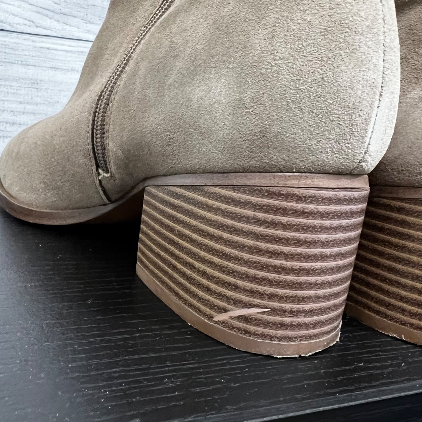 Gap Tan Suede Ankle Boots With Block Heel & Side Zipper, Size 9