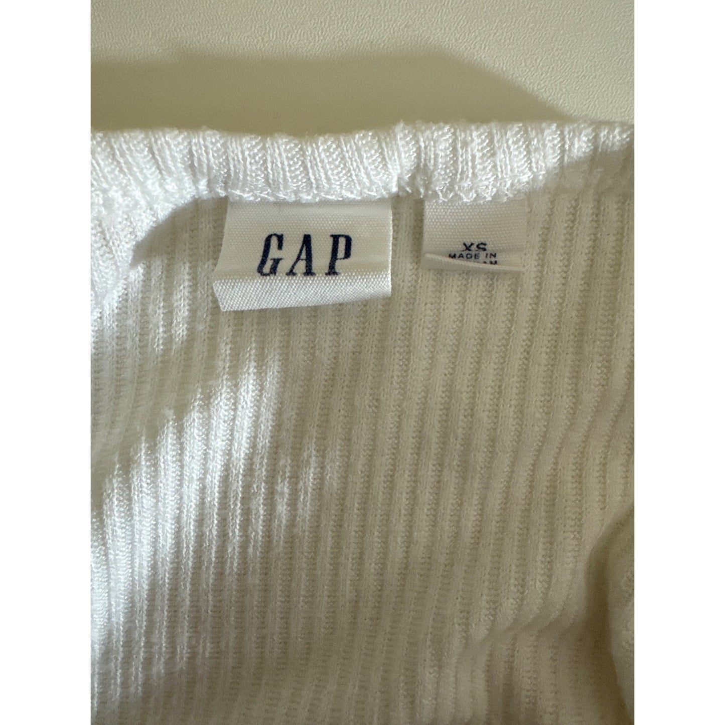 Gap White Ribbed Short Sleeve V-Neck T-Shirt XS