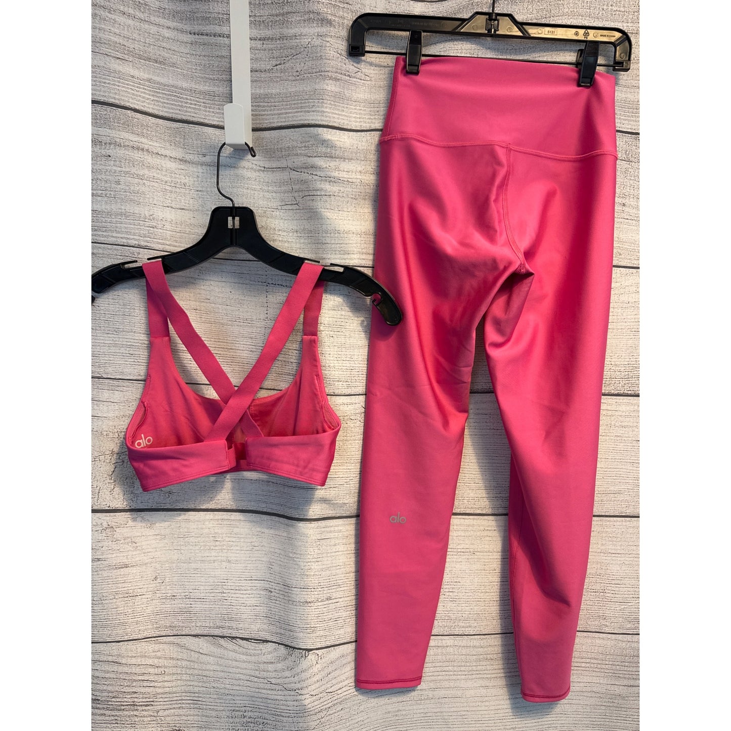 Alo Yoga High-Waist Airlift Leggings and Strength Bra Size XS