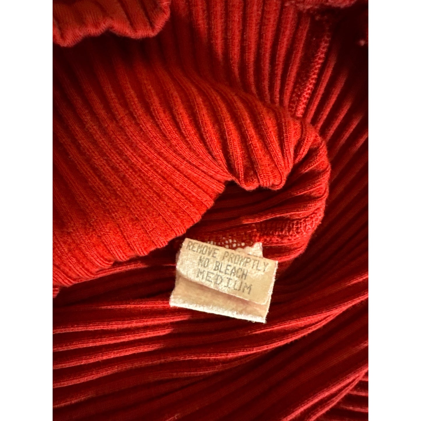 Three Dots Ribbed V-Neck Long Sleeve Sweater Size M
