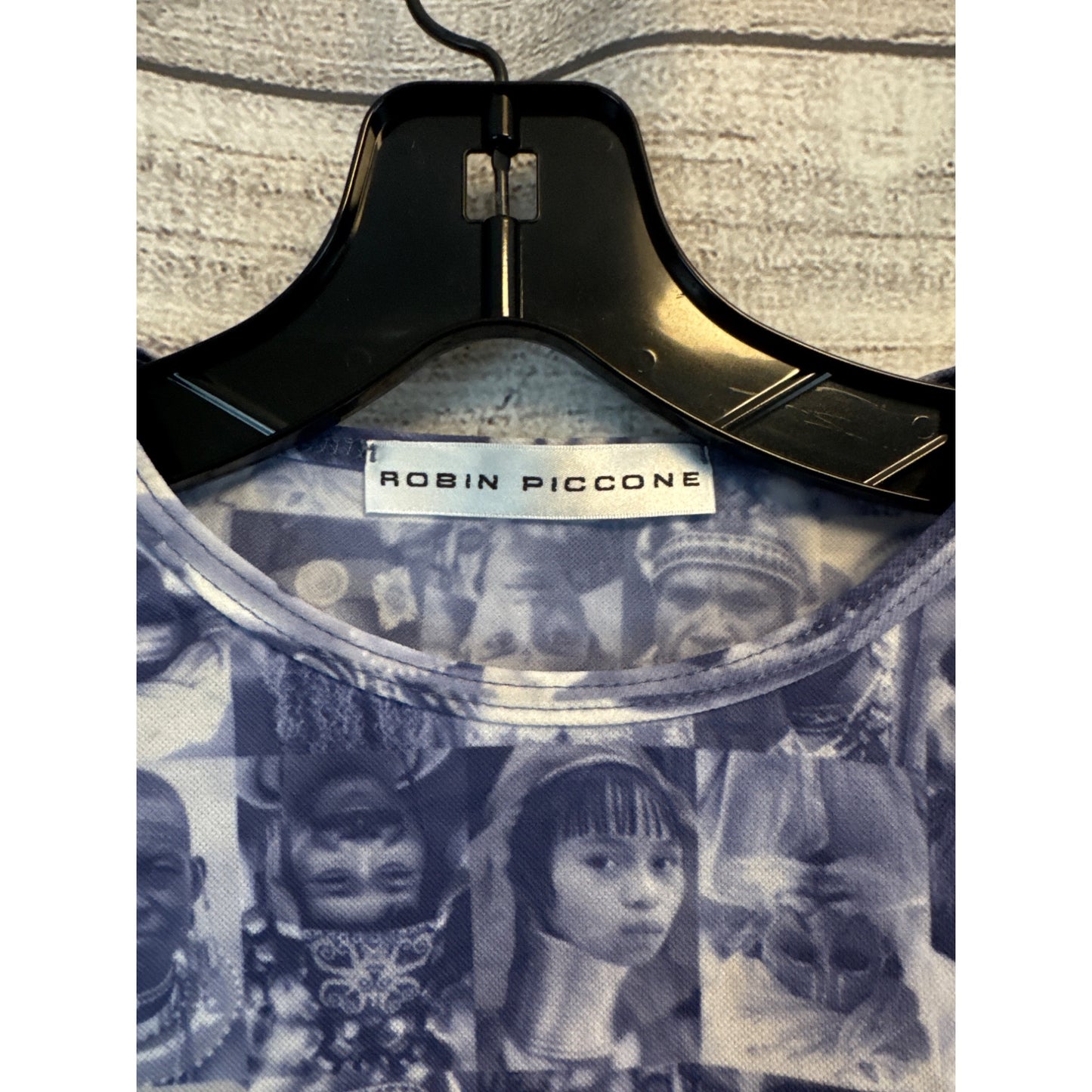 Robin Piccone Artistic Mosaic Faces Print Nylon Tee Size M