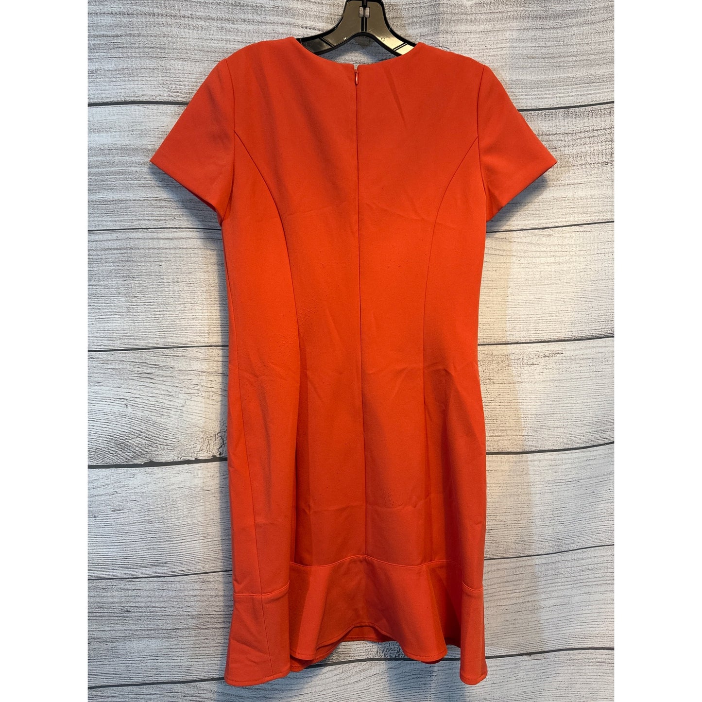 Ann Taylor Short Sleeve Ruffle Bottom Dress Size 4