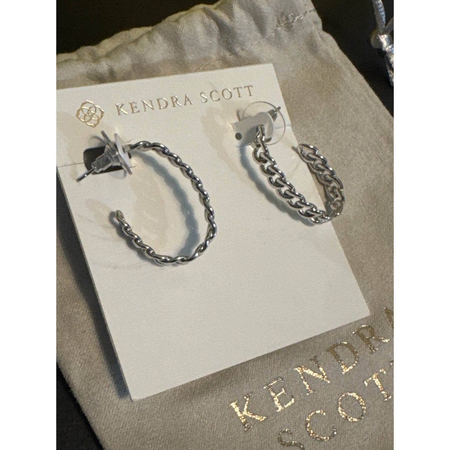 NIB Kendra Scott Silver Chain Link Drusy Necklace & Hoop Earrings Gift Set With Bag & Box