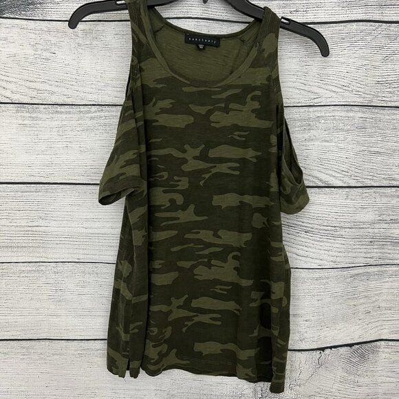Sanctuary Camo Top