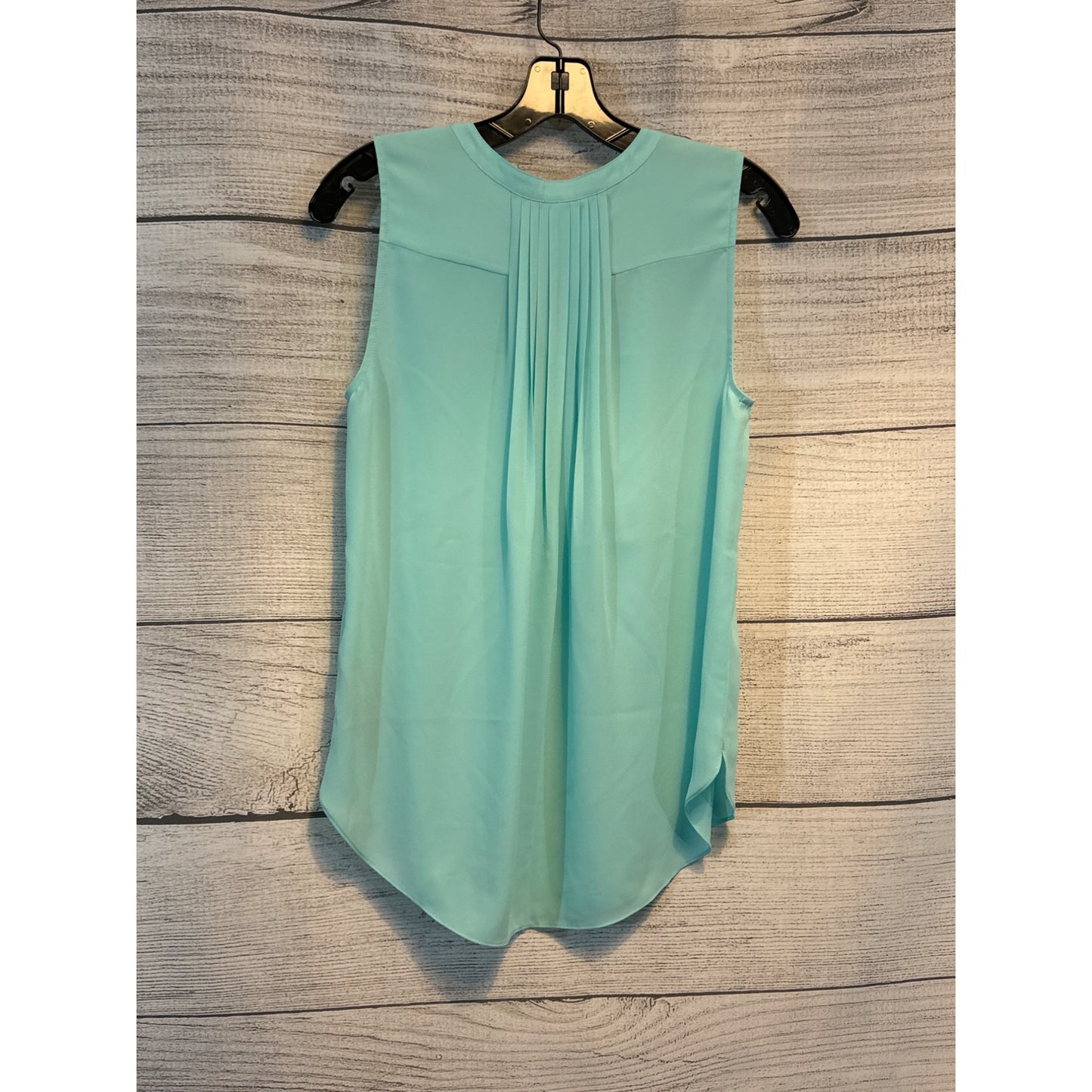 NYDJ Sleeveless Pintuck Blouse W Front Pocket & Pleated Back Size S