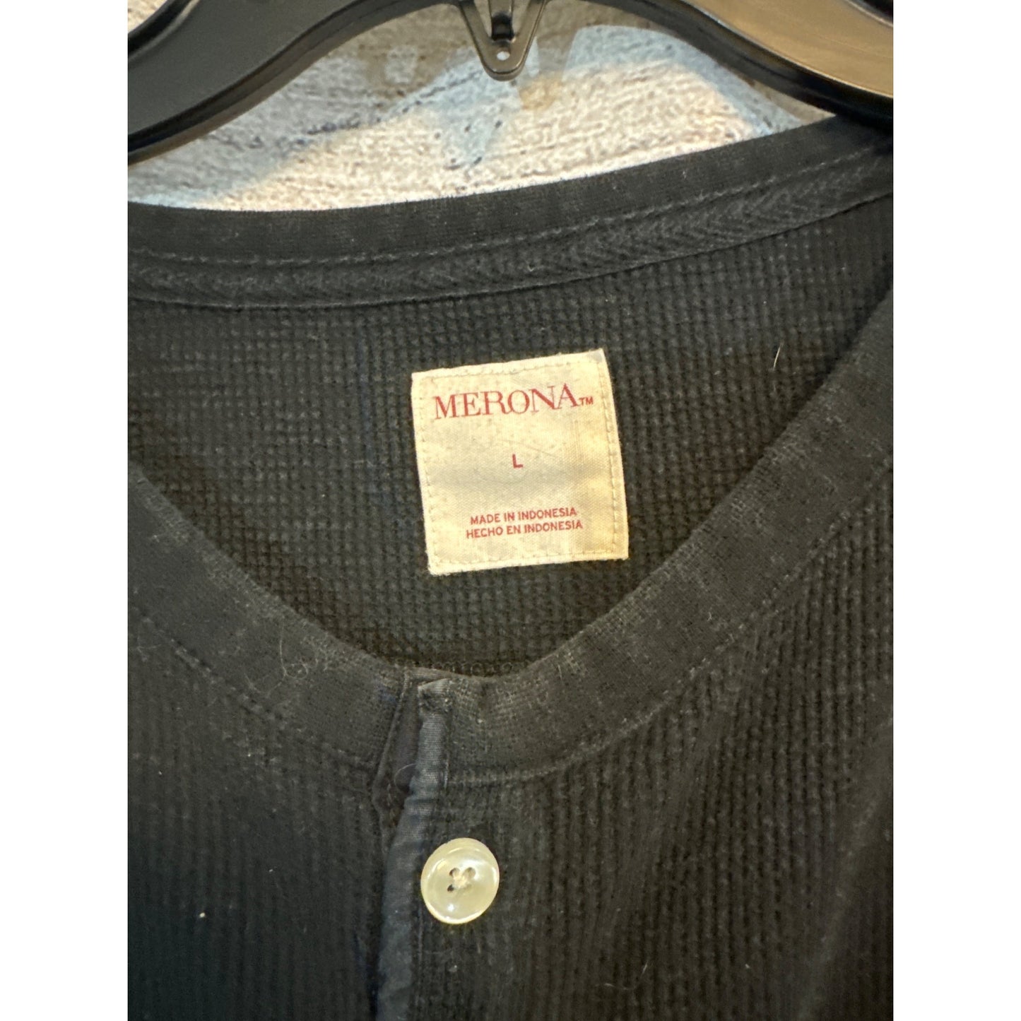 Merona Long Sleeve Waffle Black Henley Shirt Size L