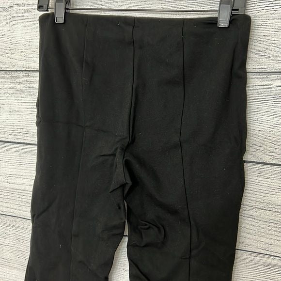NWOT black Capri slacks