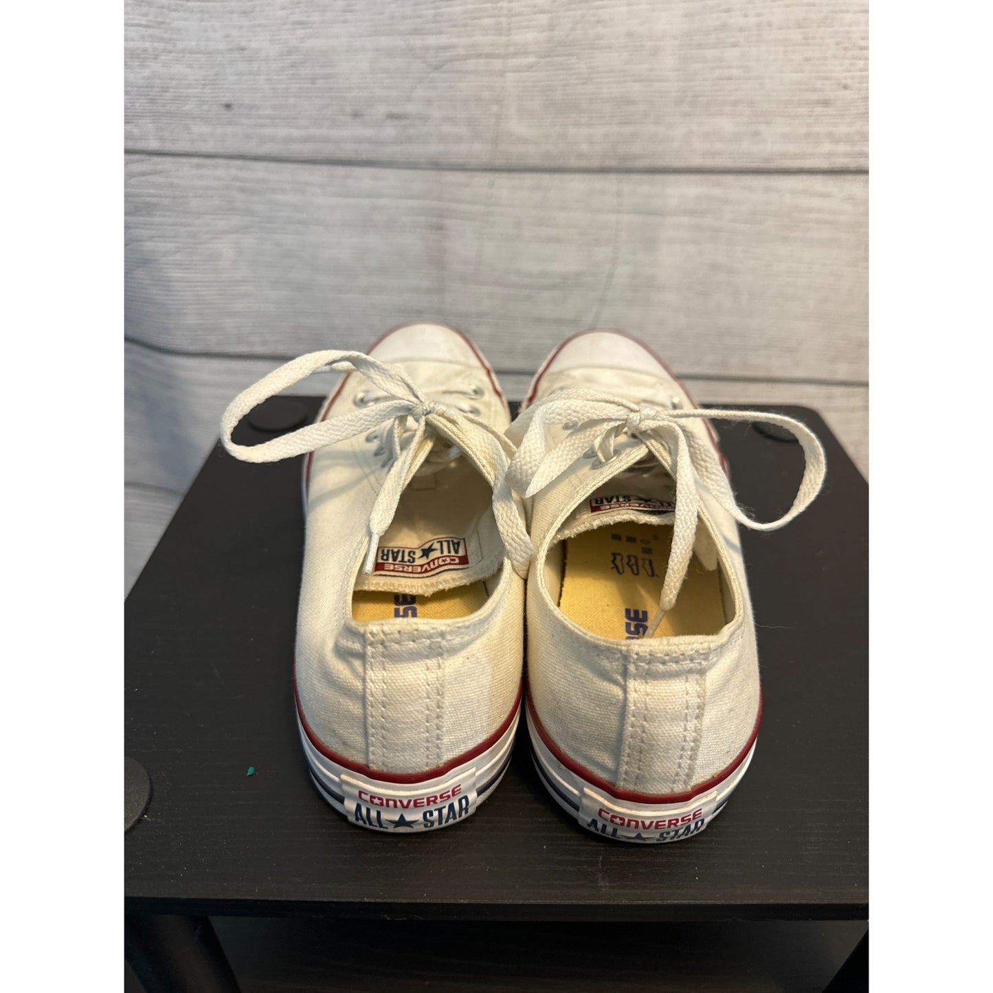 Converse Chuck Taylor All Star White Low Top Sneakers Size W9/M7