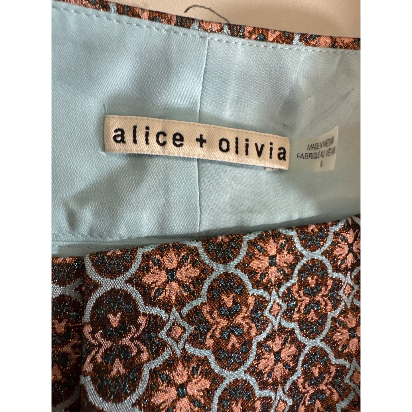 Alice + Olivia Cady Metallic High Waist Short in waterfall multi Size 0