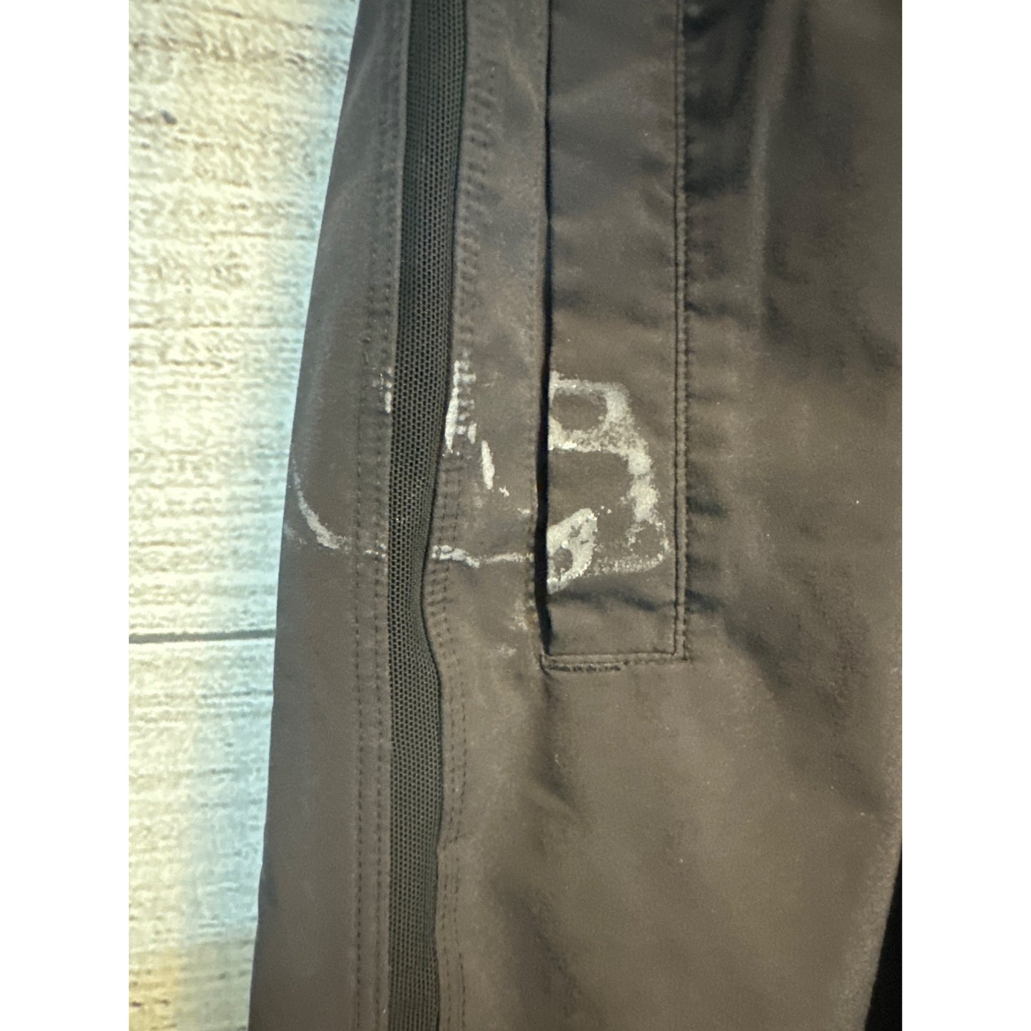 Lululemon Mens Black Pacebreaker Shorts Size M