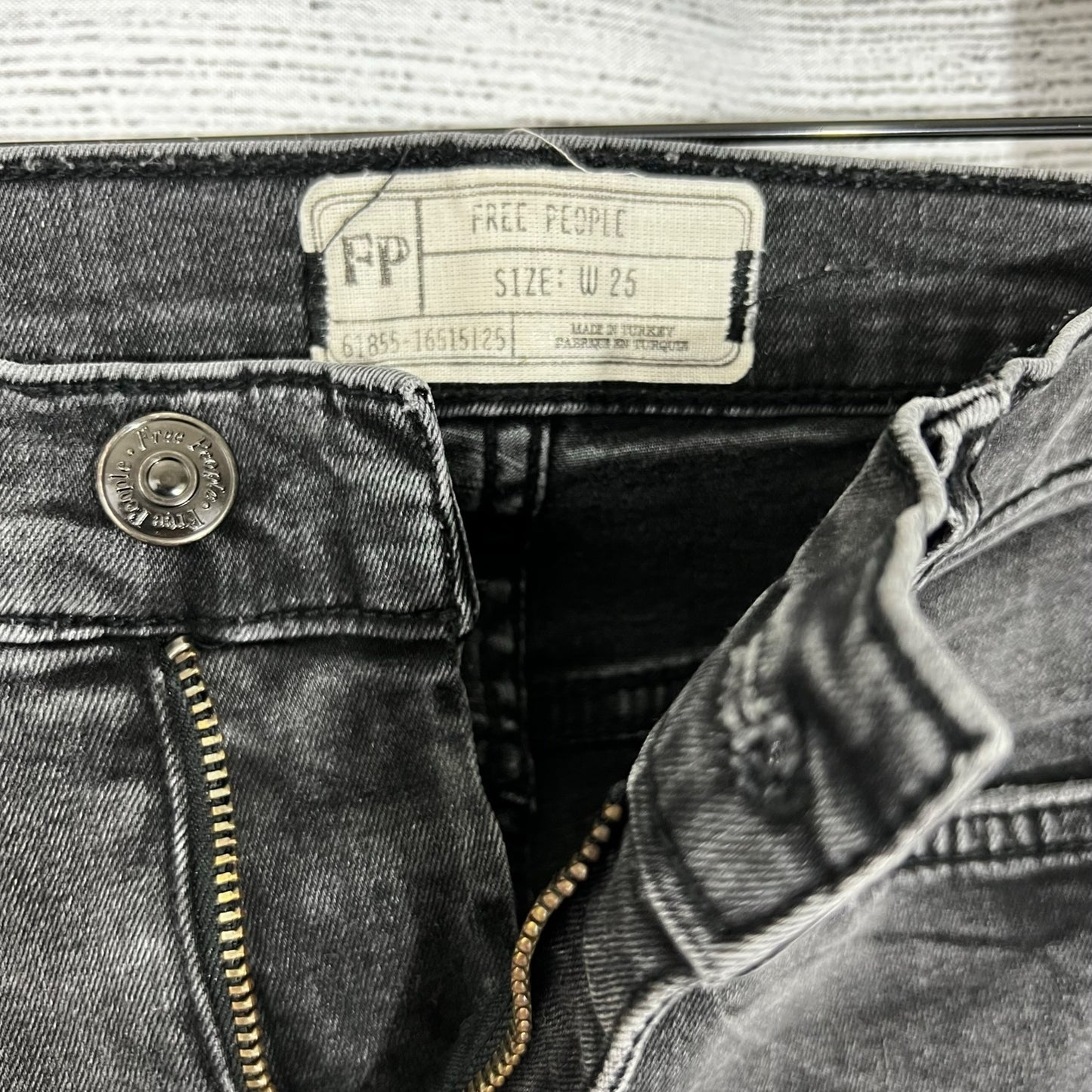 Free People Distressed Black Skinny Jeans, Size 25