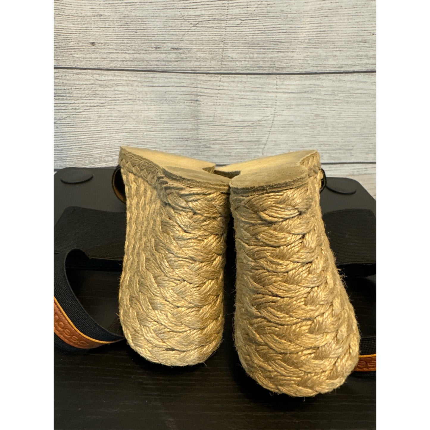 Andre Assous Allison Strappy Espadrille Wedge Sandals Size 8