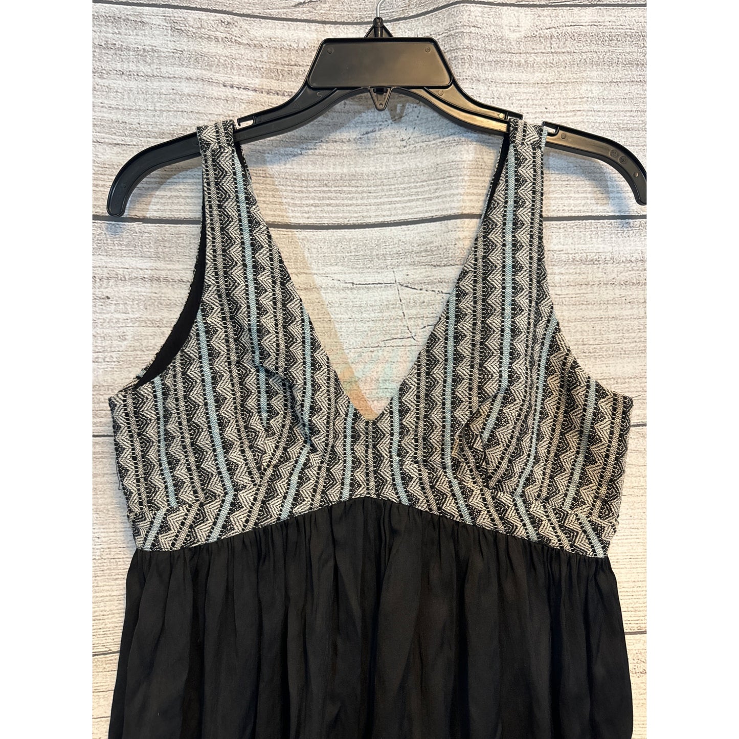Ladakh Black & White Sleeveless Dress US 6