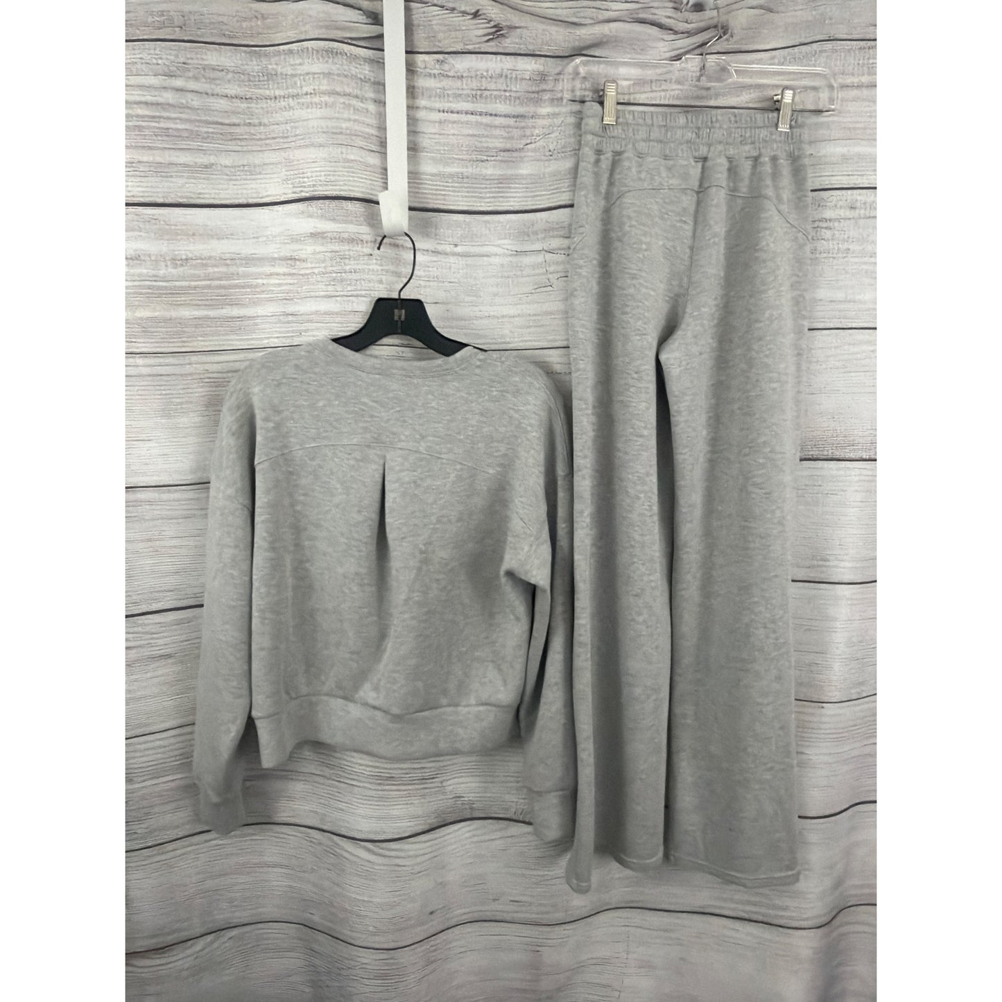 Spanx AirEssentials Gray Lounge Set Sweatshirt S & Wide-Leg Pants XS