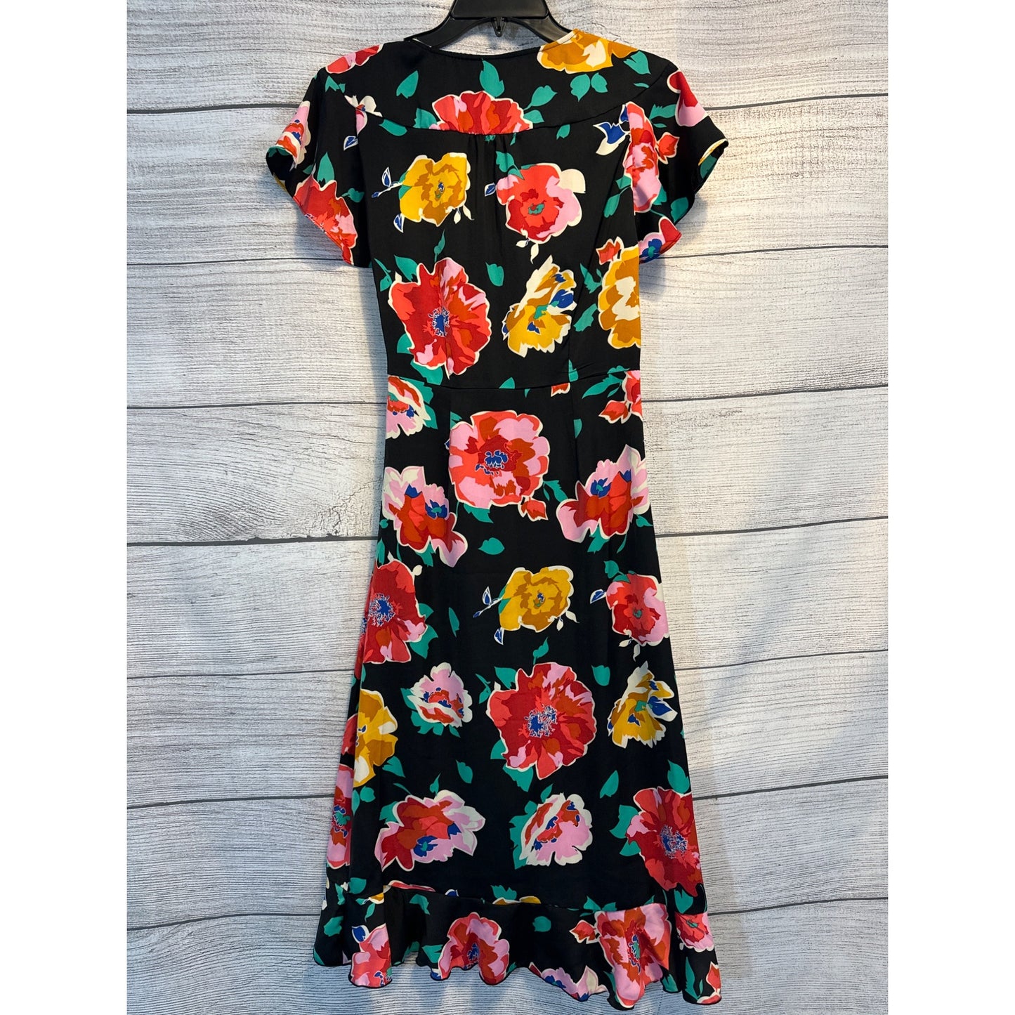 Who What Wear Floral Wrap Dress With Ruffle Hem Size XS