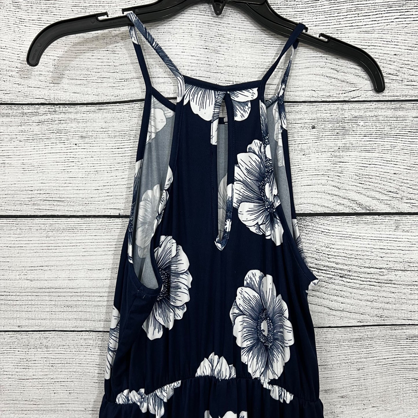 Francesca's Everly Navy & White Floral Sleeveless A-Line Dress Size M