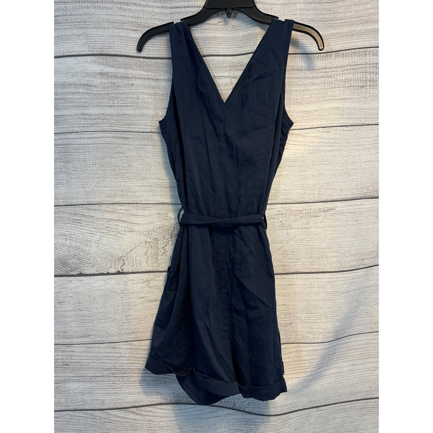 NWOT Button-Front Sleeveless V-Neck Romper With Waist Tie Size M