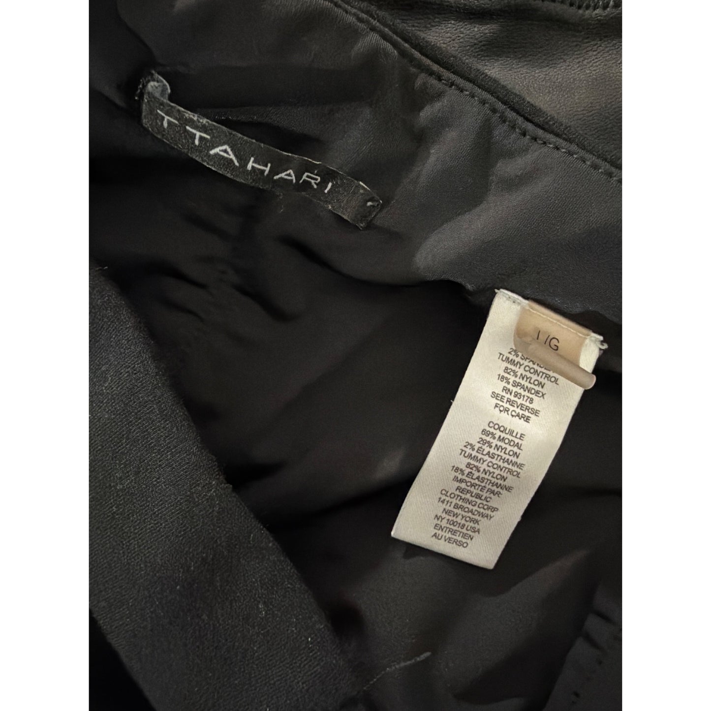 Elie Tahari Black Slim Fit Pull-On Pants Size L