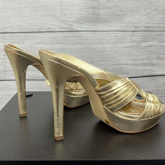 BCBG gold heals