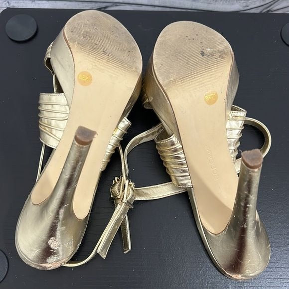 BCBG gold heals