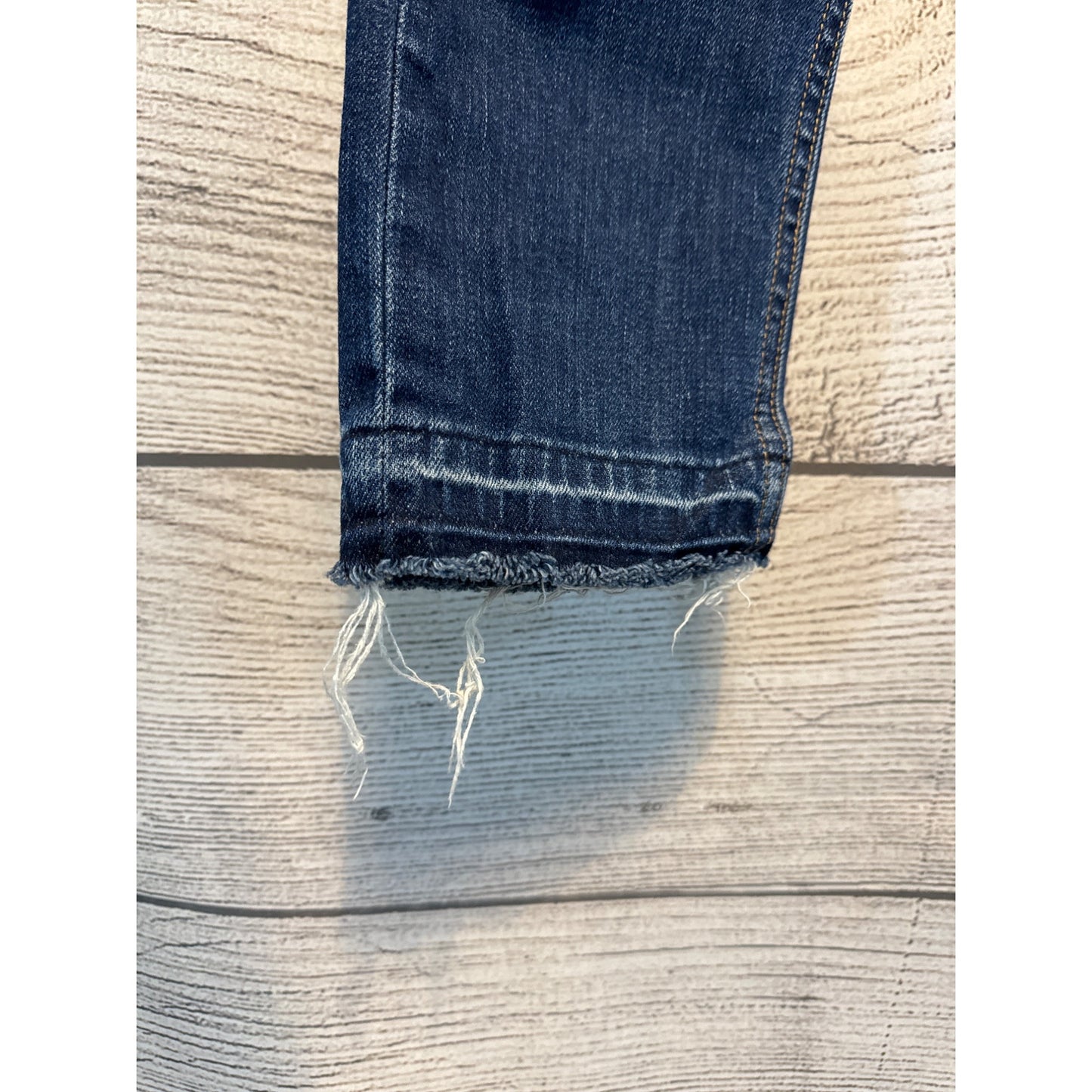 Rag and Bone Distressed Skinny Jeans Frayed Hem Size 26
