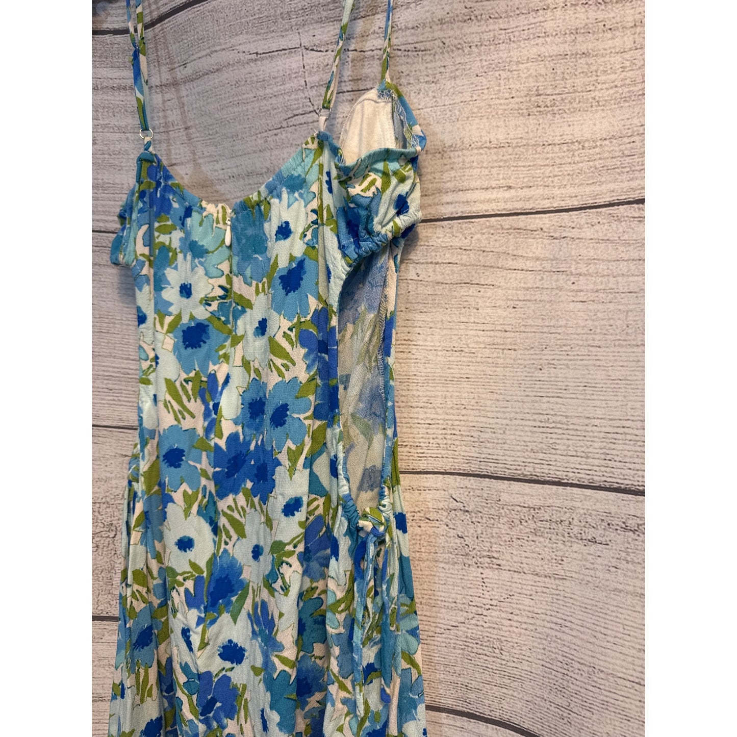 Style To Moon The One That Got Away Floral Mini Dress With Adjustable Spaghetti Straps & Side Cutouts Size L
