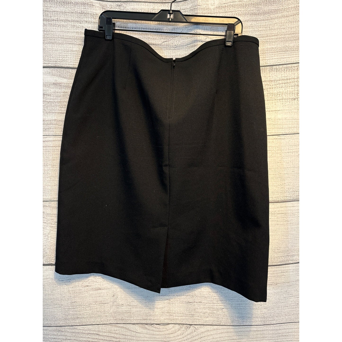 Classic Black Knee-Length Pencil Skirt Size 16