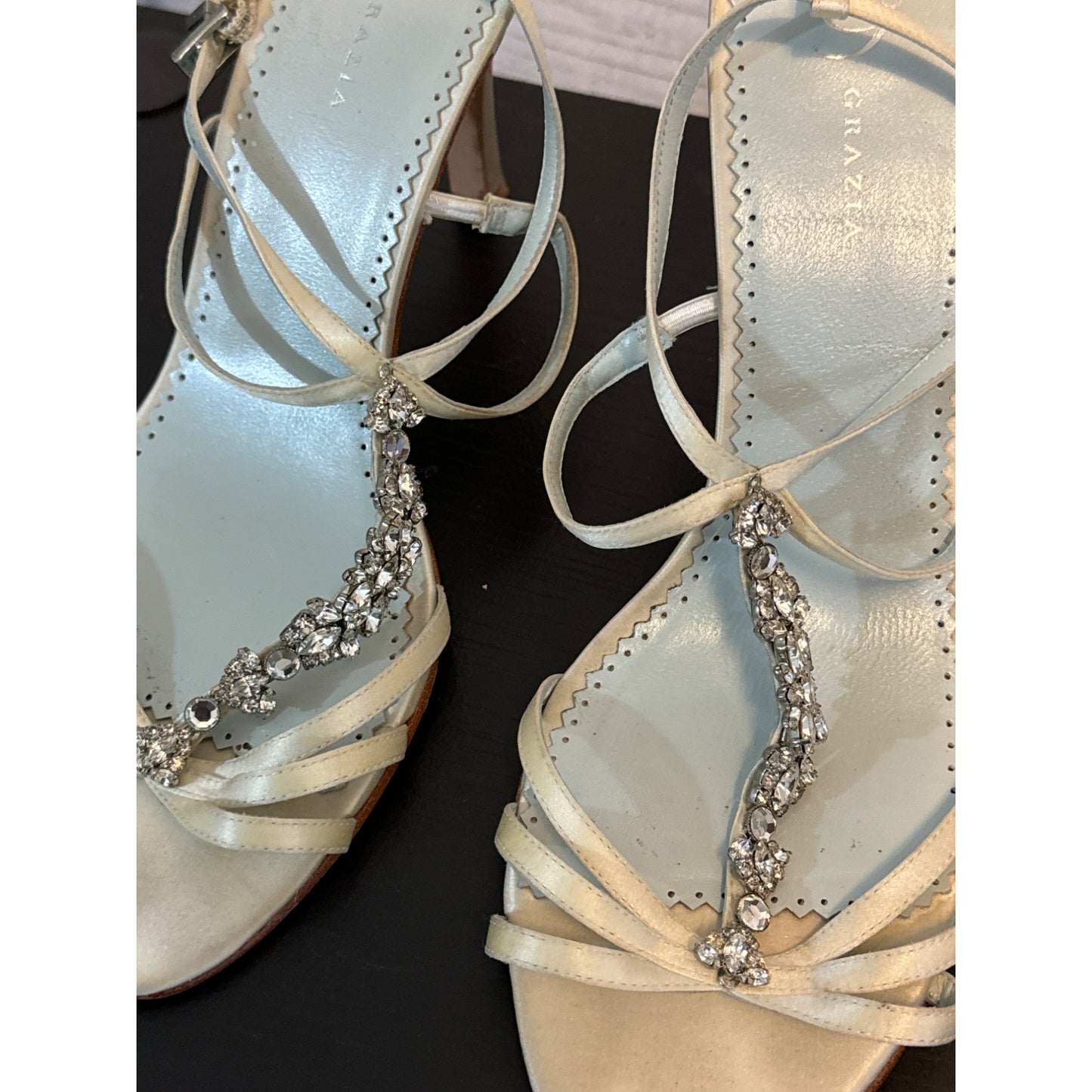 Grazia Alicia Silk Beaded Bridal Shoe Size 9.5