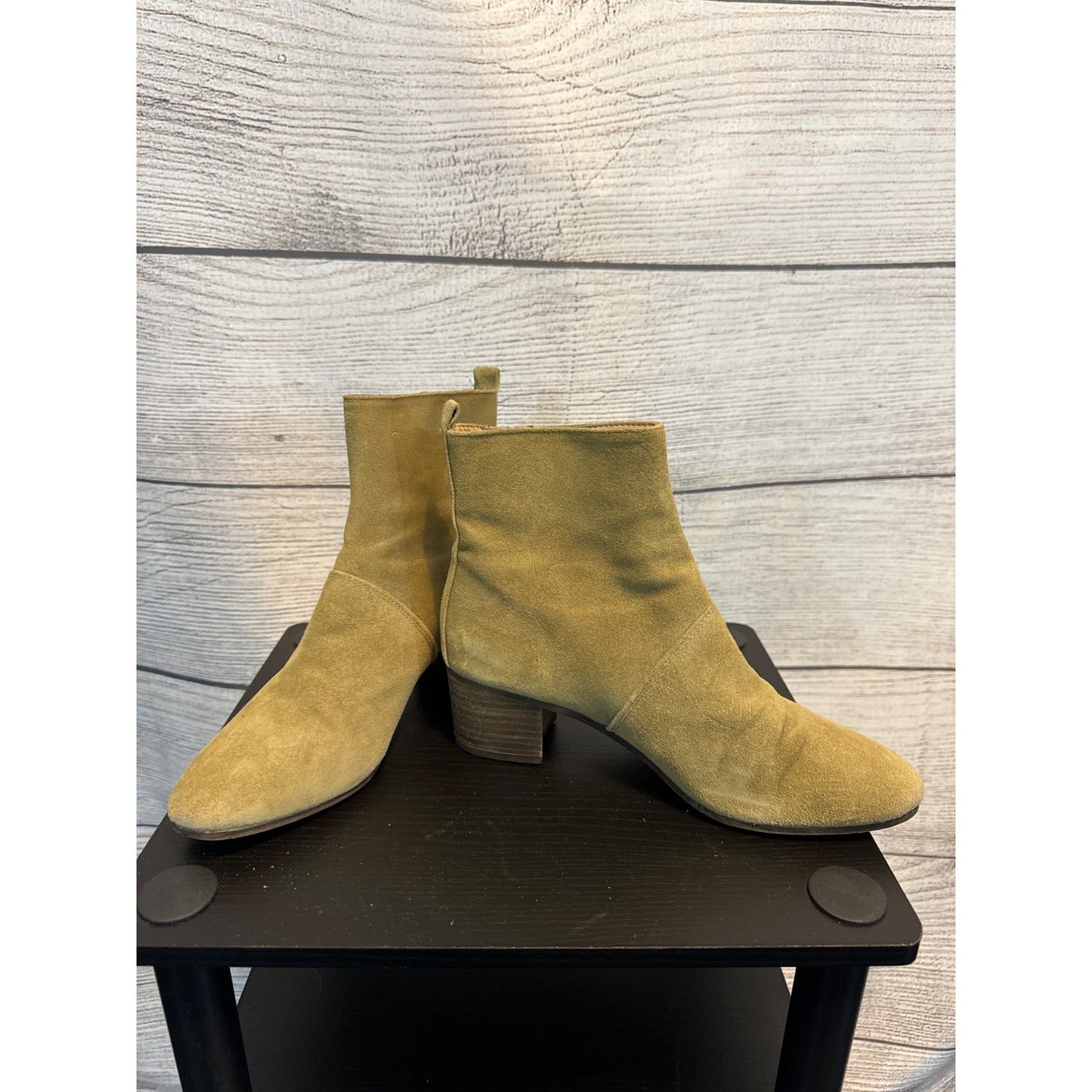 Banana Republic Suede Ankle Boots Size 6.5
