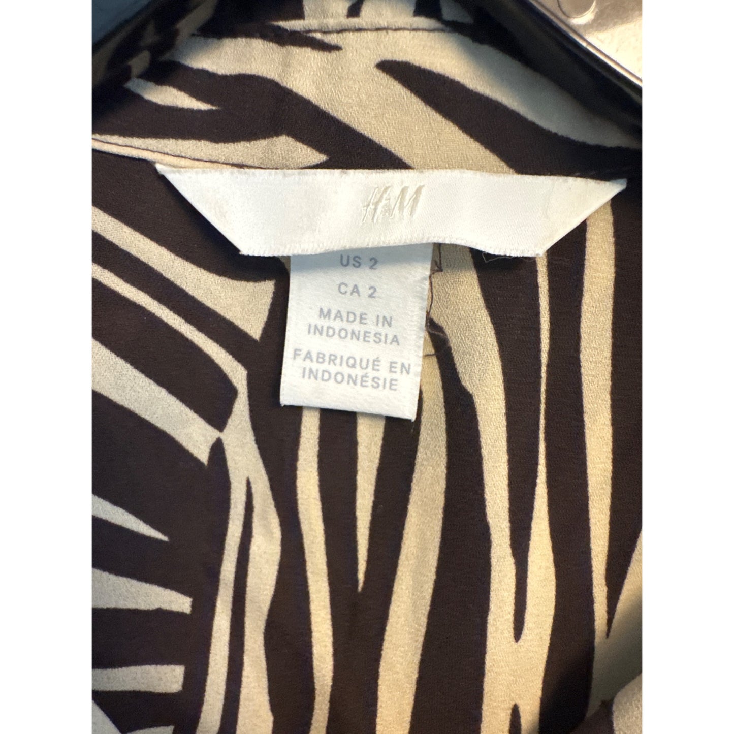 H&M Zebra Print Button-Up Blouse Size 2