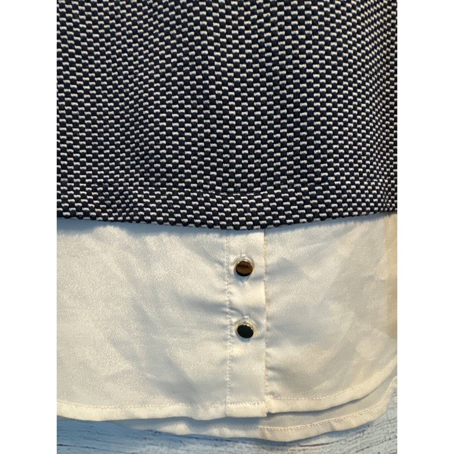 Ann Taylor Textured Knit Top With Faux Button Down Collar Size XSP