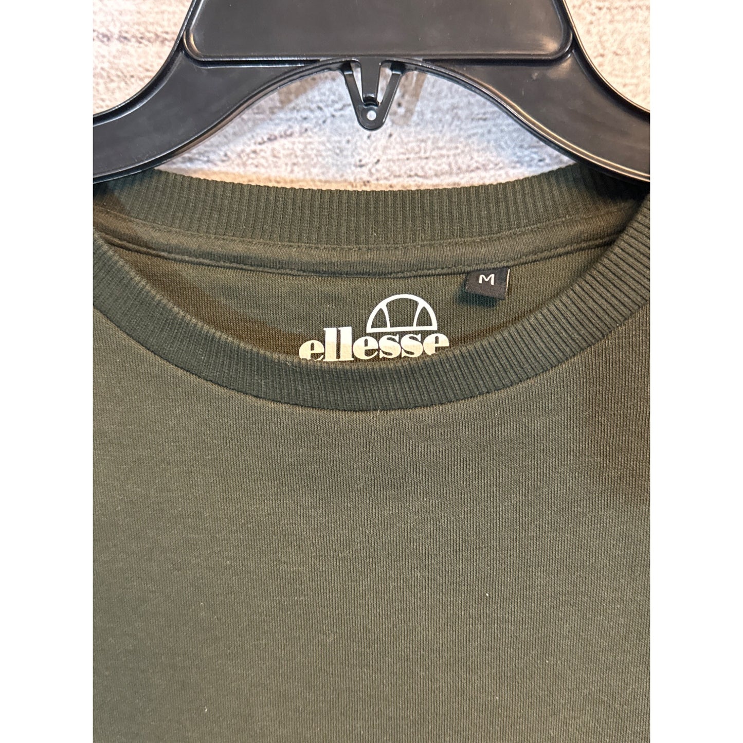 NWOT Ellesse Mens Olive Green Crewneck Sweatshirt Size M