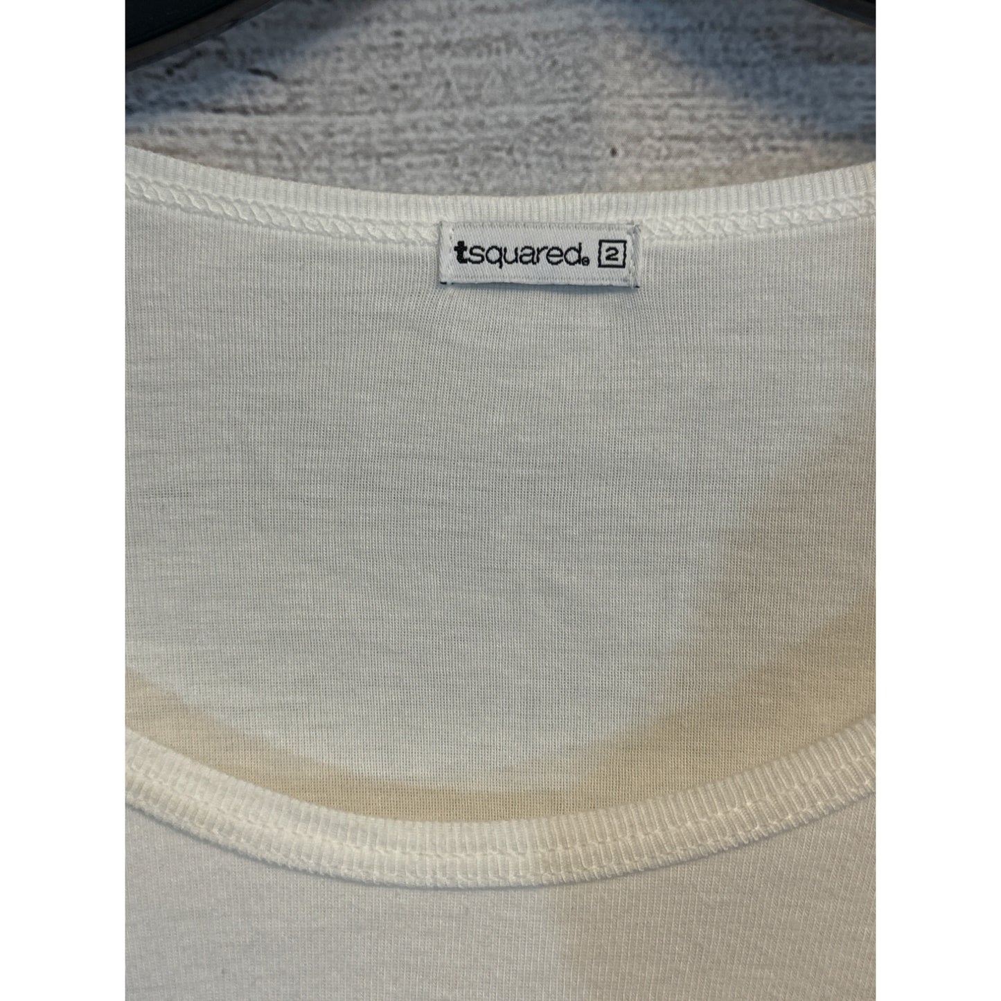 Tsquared Basic Short Sleeve T-Shirt Size 2