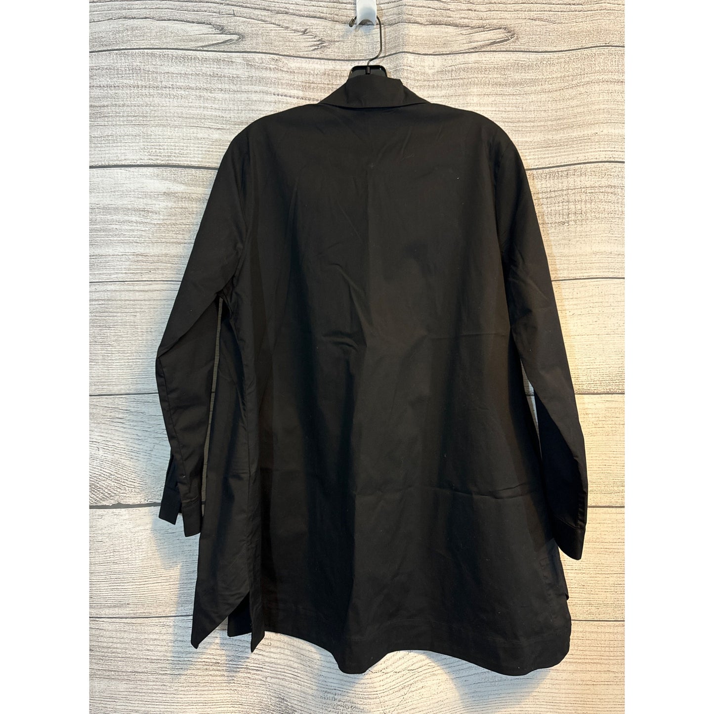 NWOT Stella Carakasi Works Every Time Shirt Size M