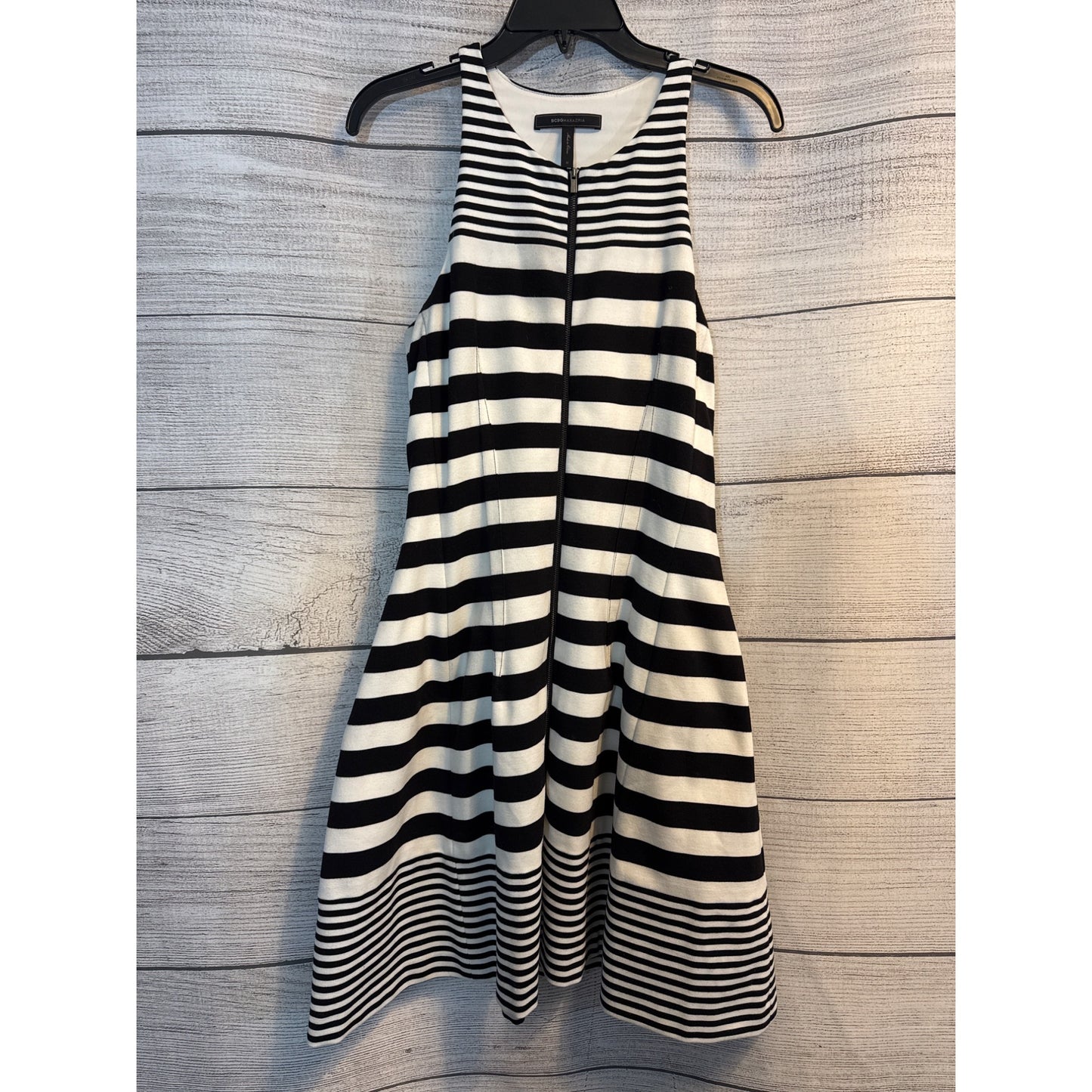 BCBGMAXAZRIA Black and white striped fit and flare dress Size M