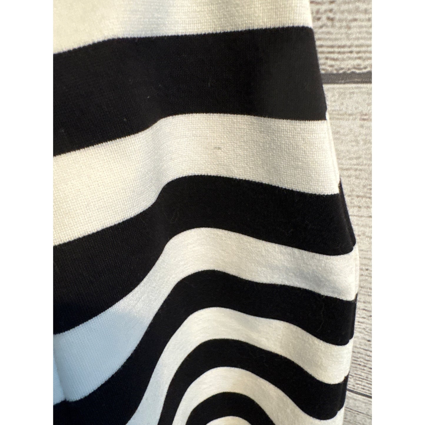 BCBGMAXAZRIA Black and white striped fit and flare dress Size M