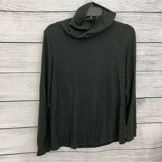 Fuzzy Sweatshirt Turtleneck