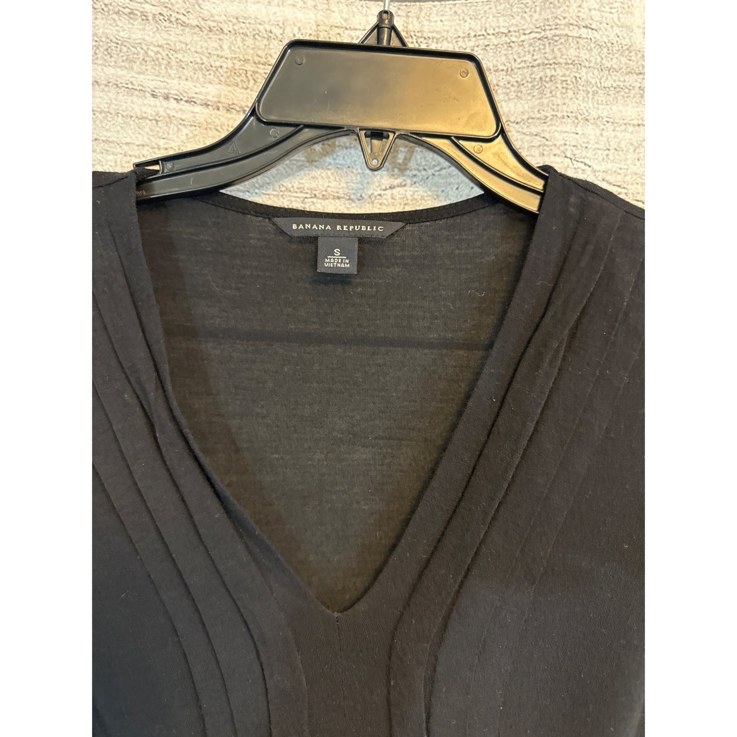 Banana Republic V-Neck 3/4 Sleeve Top Size S