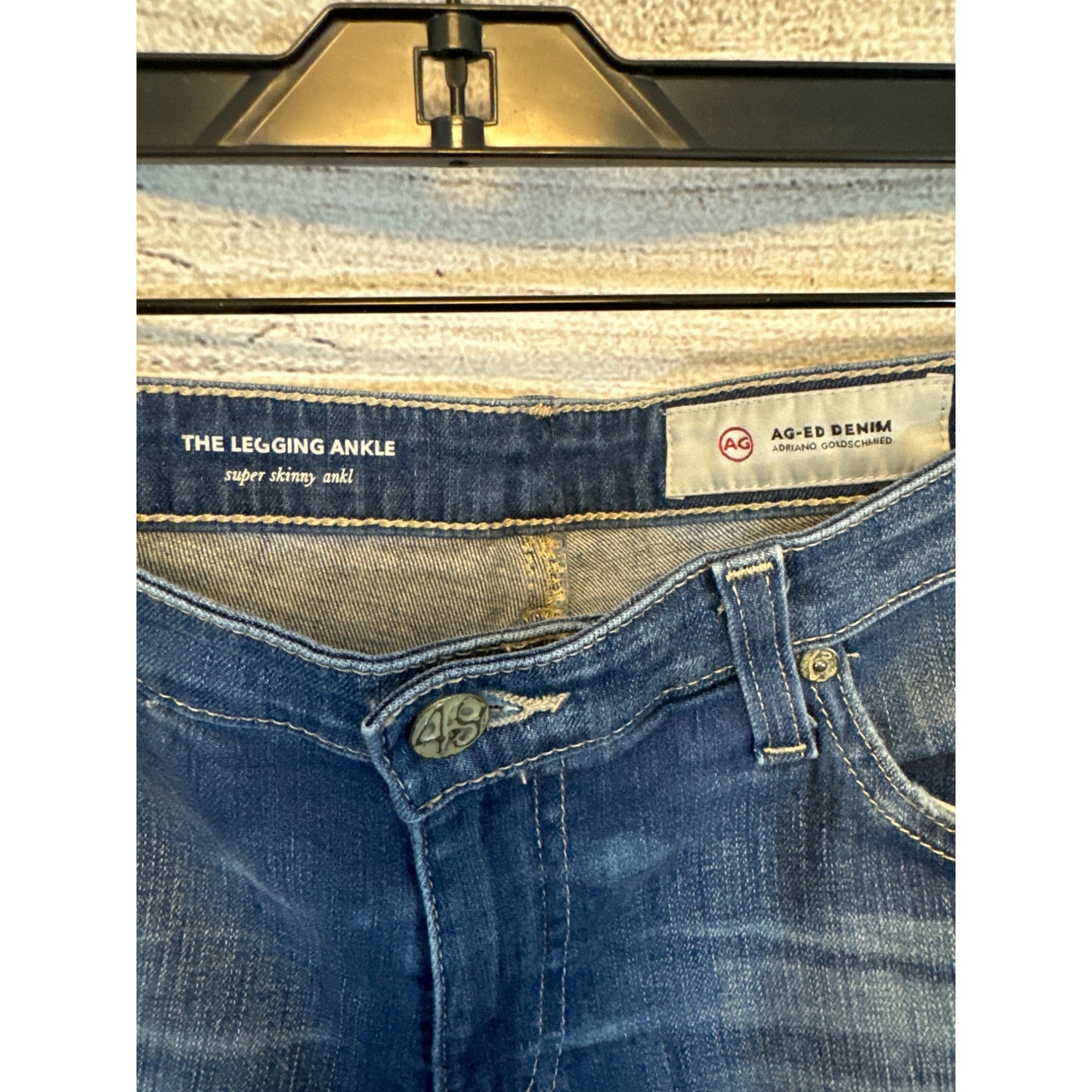 AG Adriano Goldschmied The Legging Ankle Super Skinny Size 31