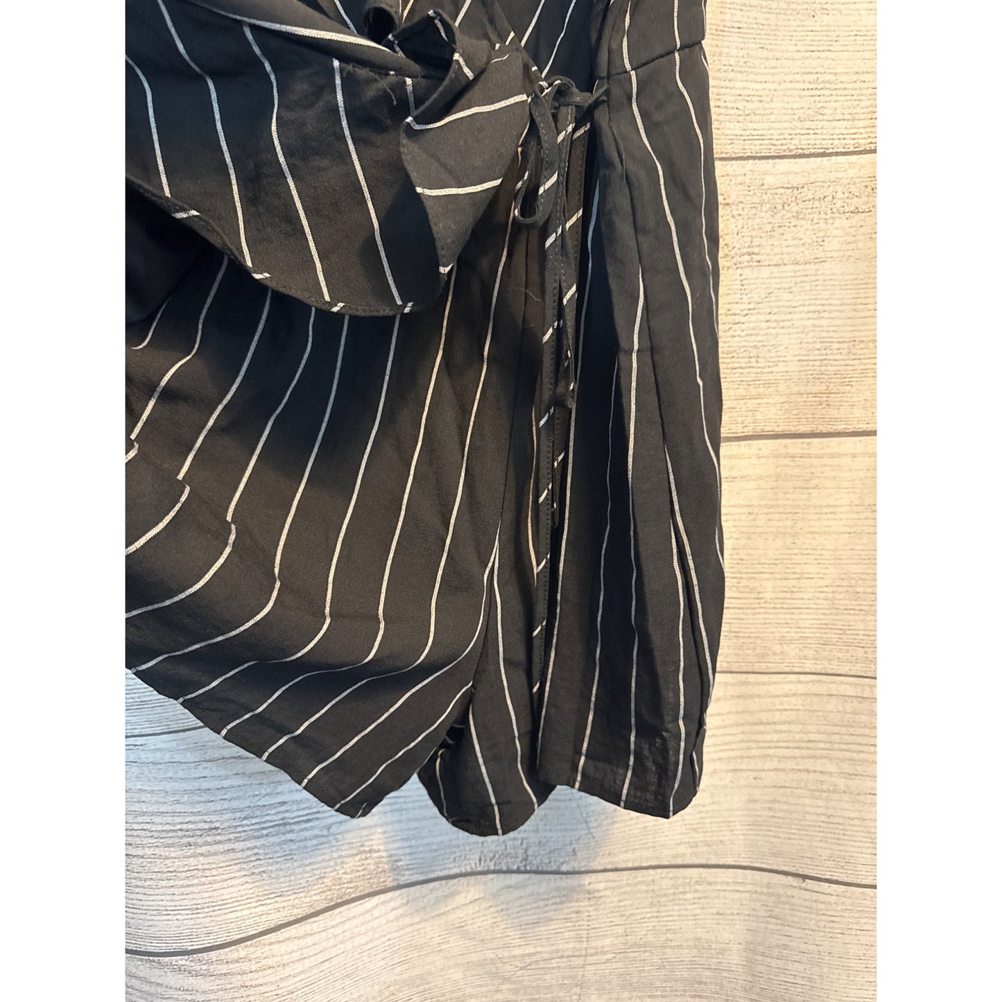 She + Sky Black & White Striped Wrap-Style Romper Size L