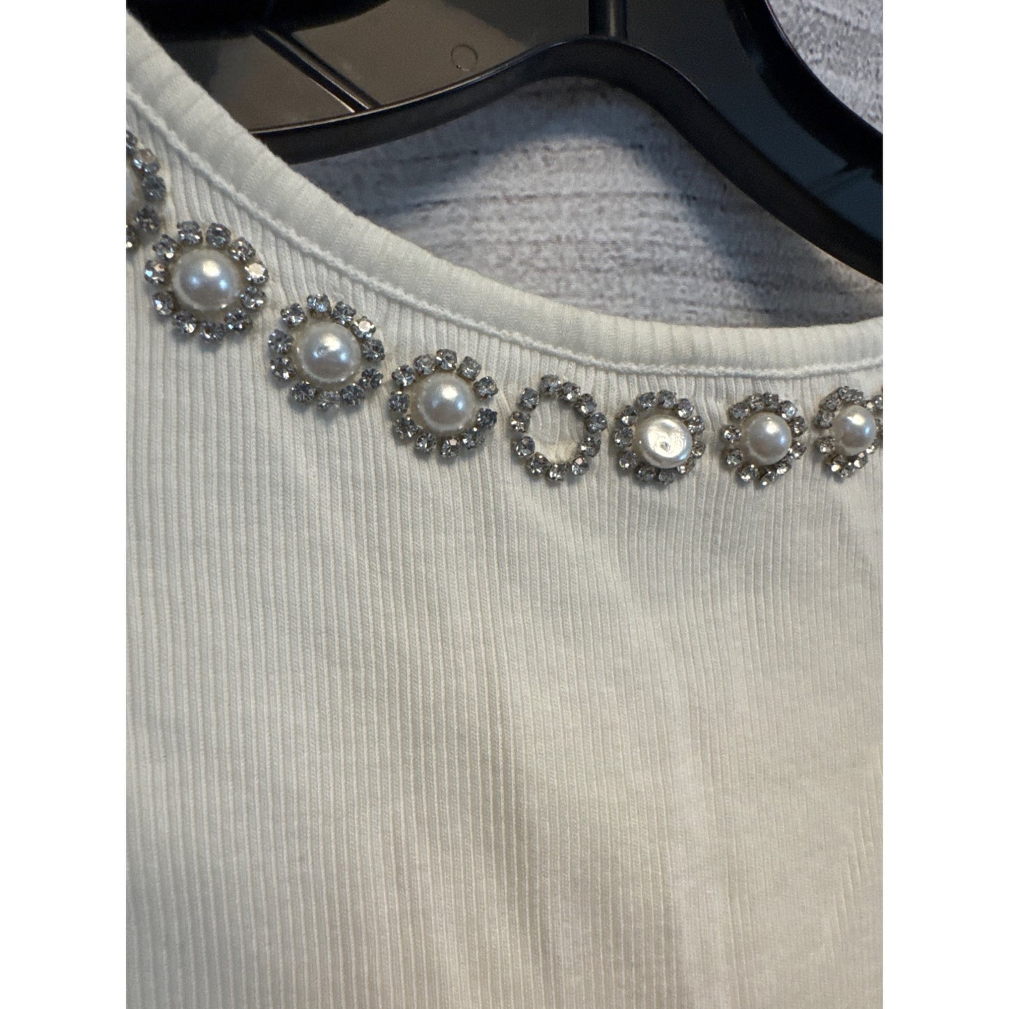 Alice + Olivia Kori Pearl Embellished Ribbed Tank Tops Size S