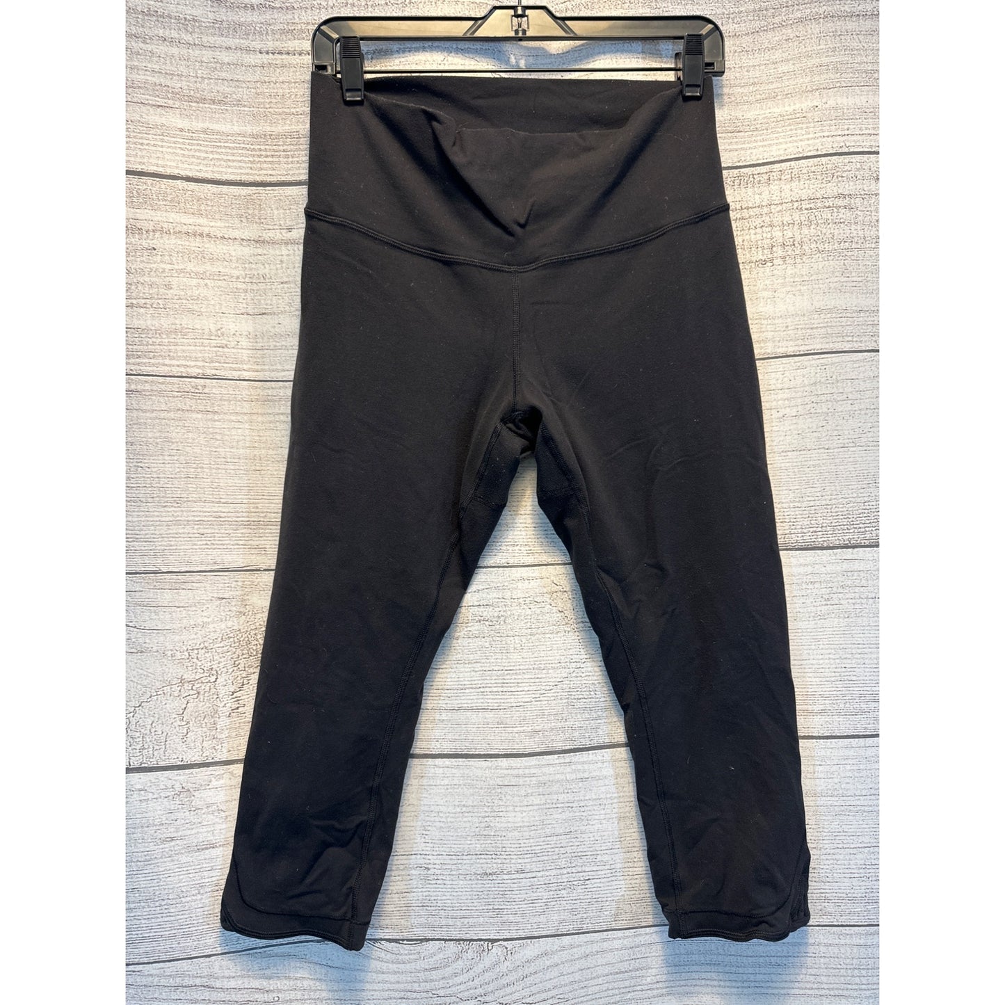 Women's Lululemon True Self Crop Black.