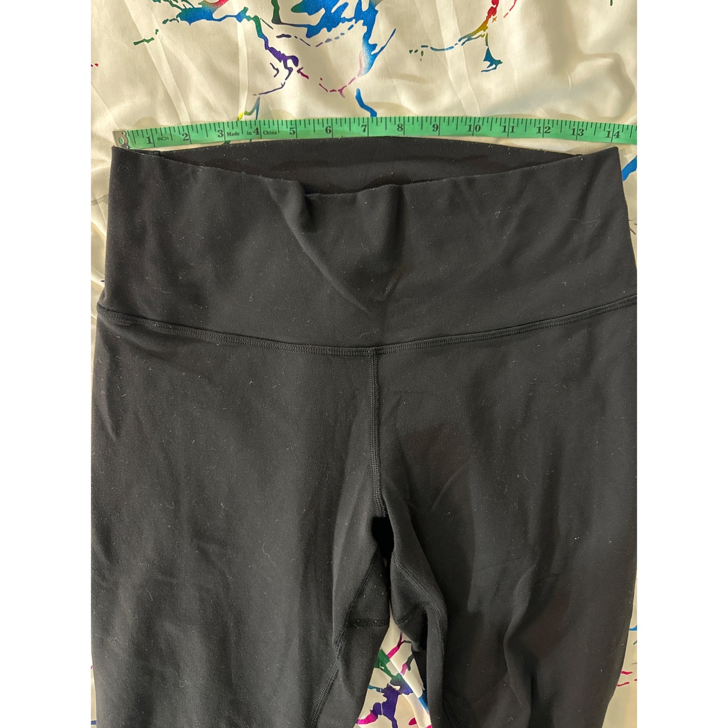 Women's Lululemon True Self Crop Black.