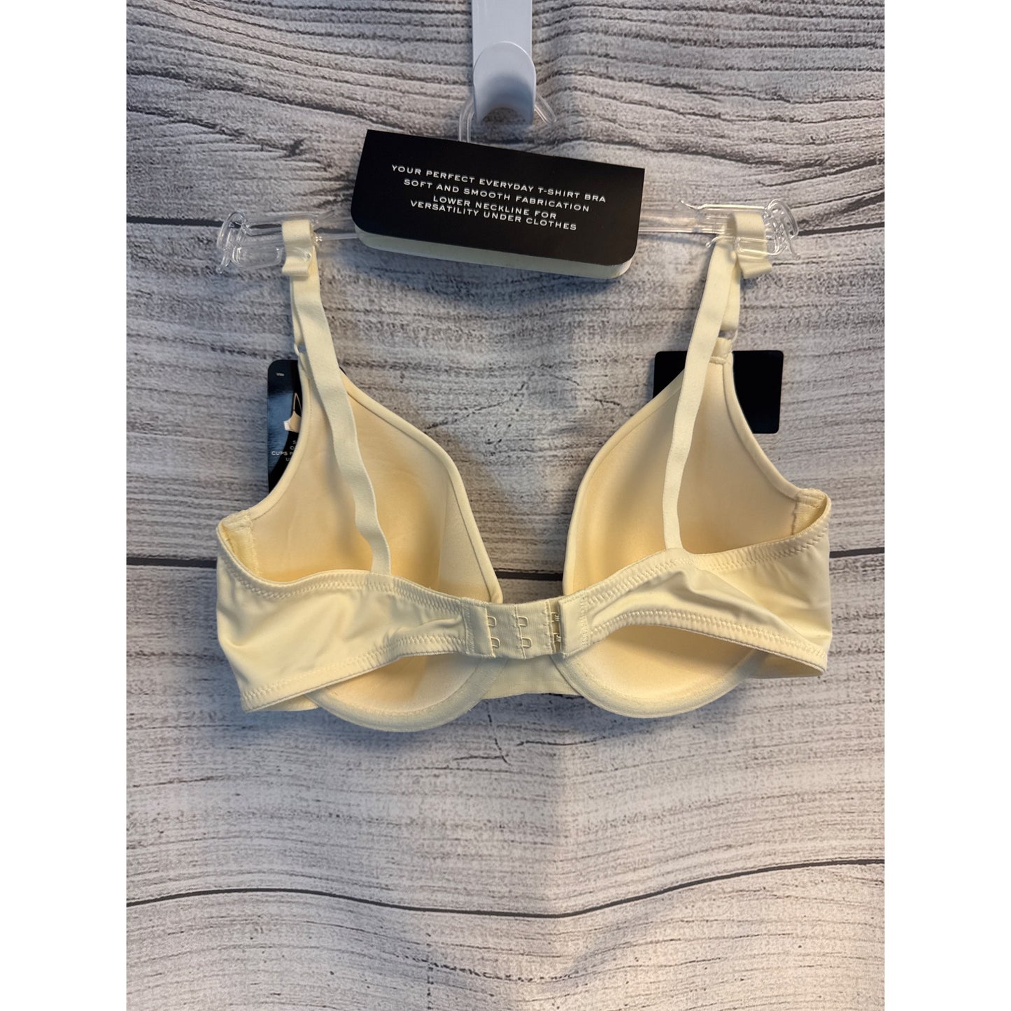 NWT Maidenform Tshirt Bra Size 34D