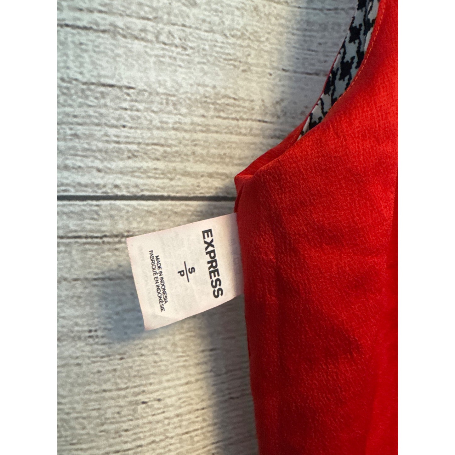 NWT Express Reversible Houndstooth & Red Camisole Top Size S