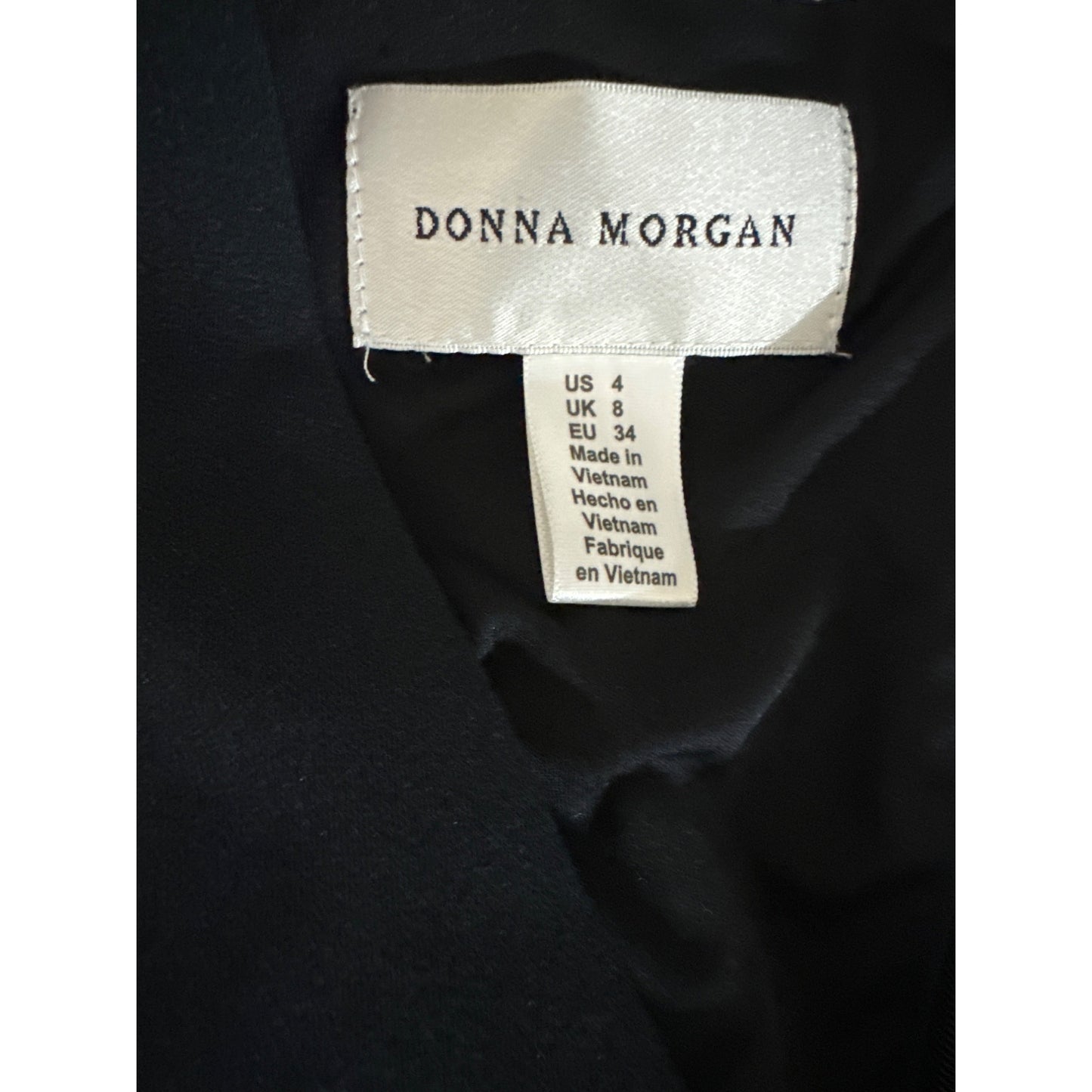 Donna Morgan V-neck Bell Sleeved Jumpsuit