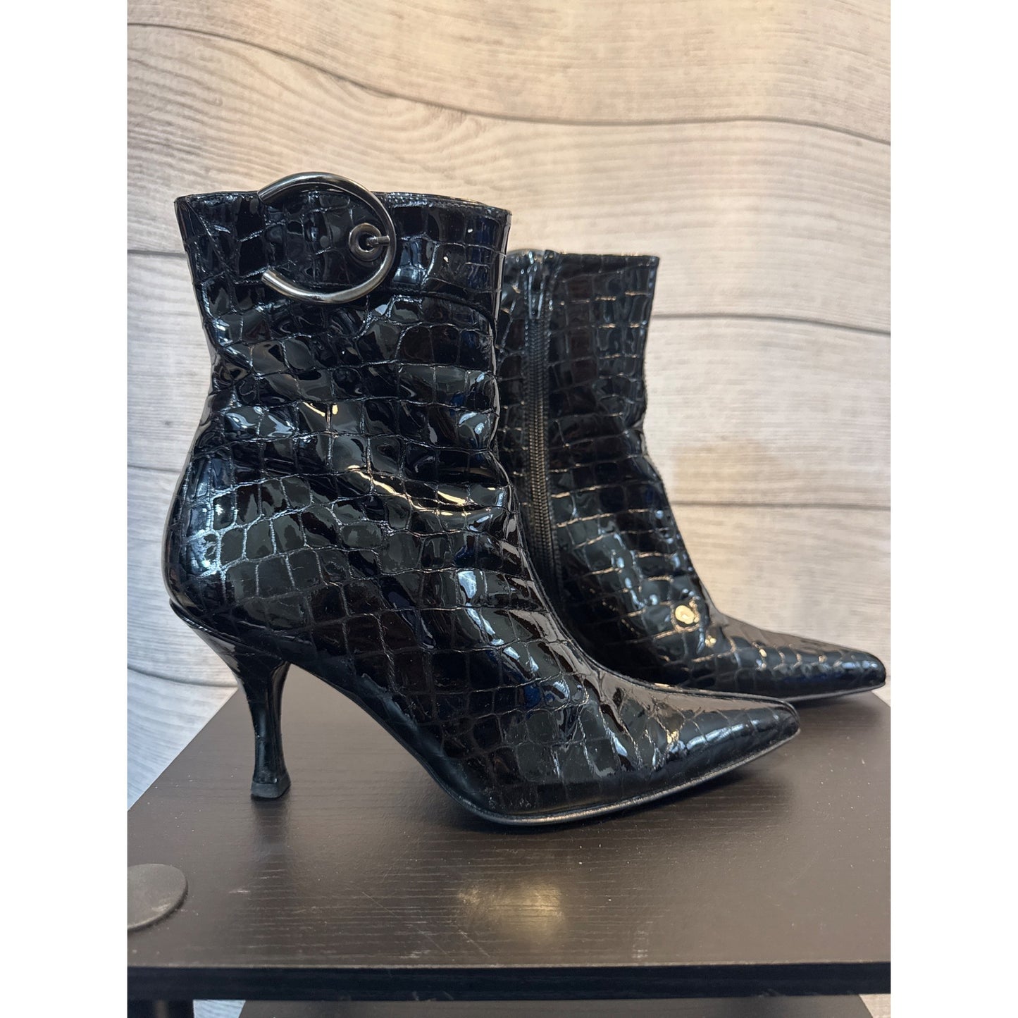 Stuart Weitzman Sioux Croco Nubuckleboot Size 7