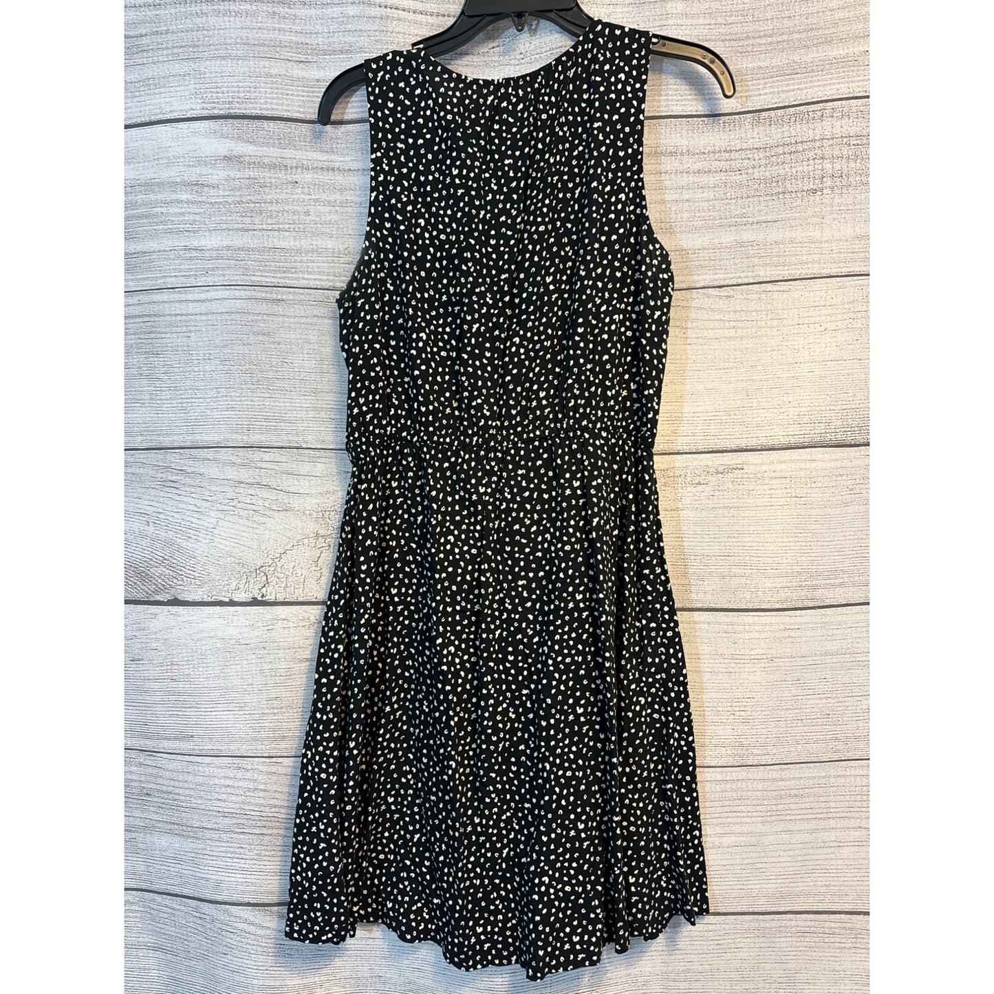 Old Navy Black & White Speckled Sleeveless Dress Size M
