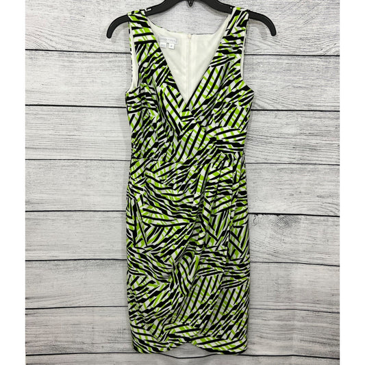 London Times Sleeveless Sheath Dress With Geometric Print, Size 4